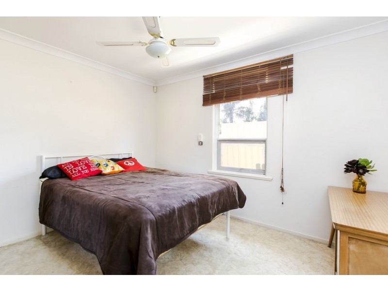 18 Jennifer Drive, Happy Valley SA 5159