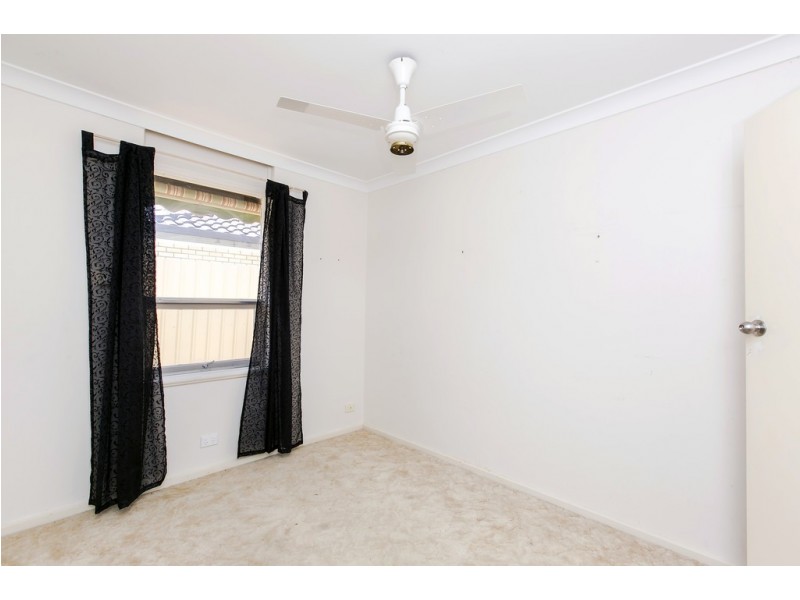 18 Jennifer Drive, Happy Valley SA 5159
