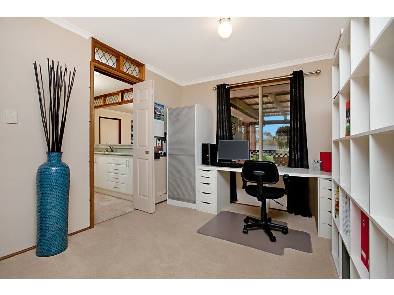 4 Dyson Road, Port Noarlunga SA 5167
