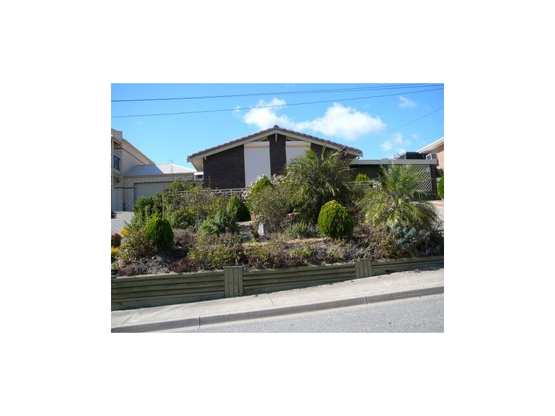 10 Burrington Street, Hallett Cove SA 5158