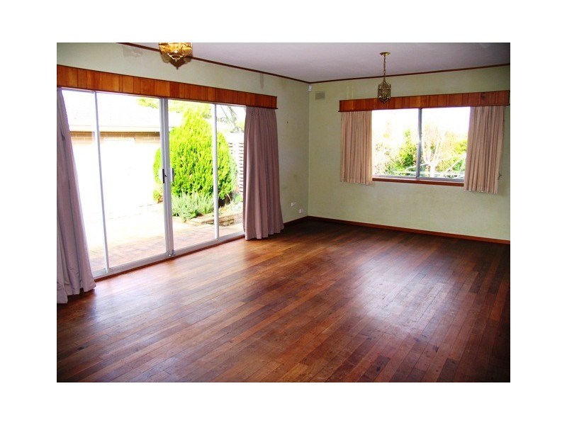 4 Guthrie Road, Christies Beach SA 5165