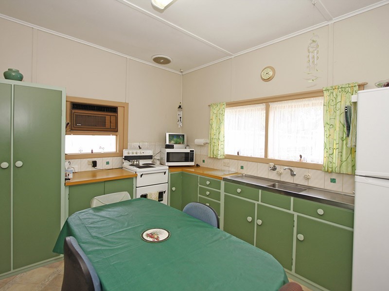 38 Deemster Avenue, Christies Beach SA 5165