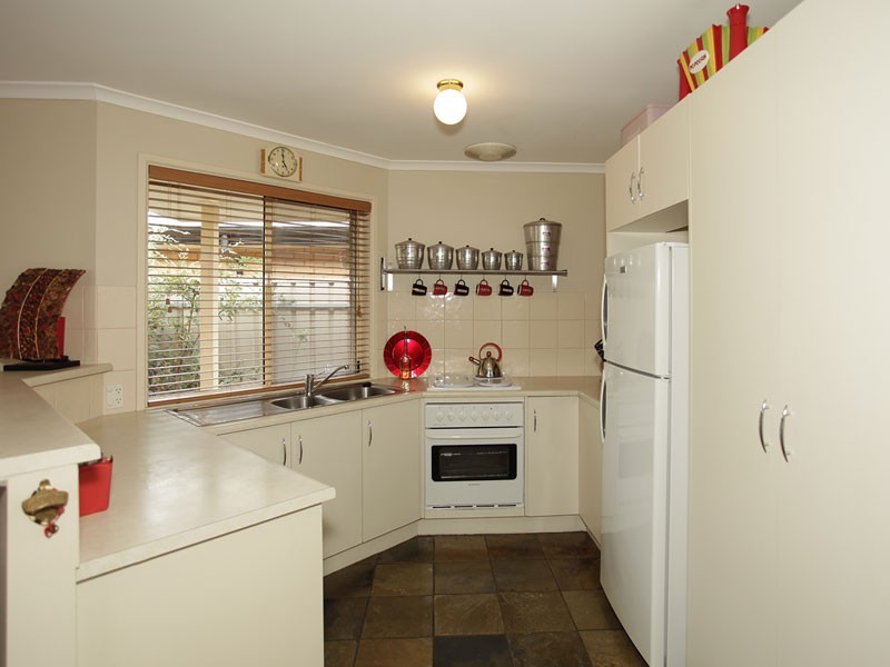 16A Sandery Avenue, Seacombe Gardens SA 5047