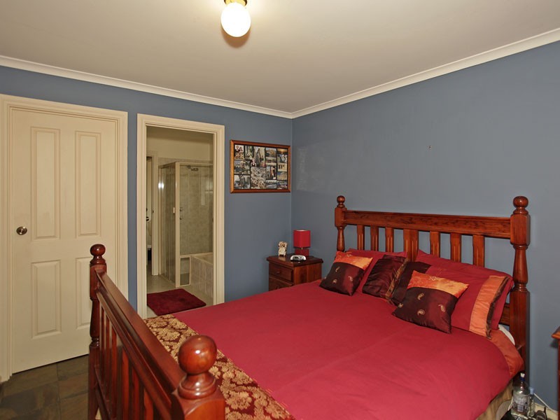 16A Sandery Avenue, Seacombe Gardens SA 5047