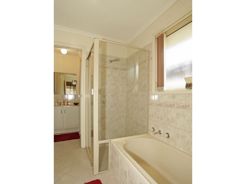 16A Sandery Avenue, Seacombe Gardens SA 5047