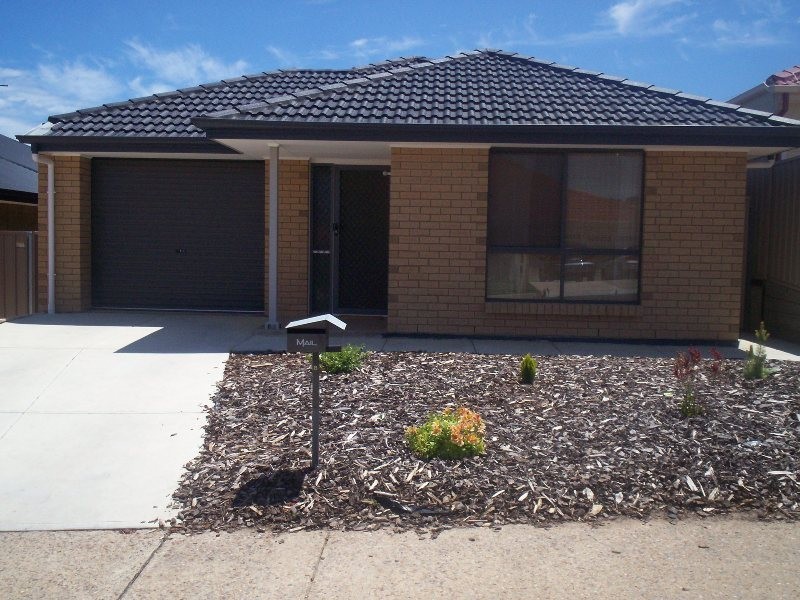 8 Lancewood Place, Huntfield Heights SA 5163