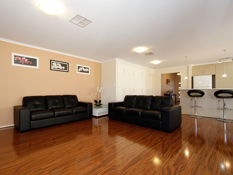 25 Lighthouse Terrace, Seaford Meadows SA 5169