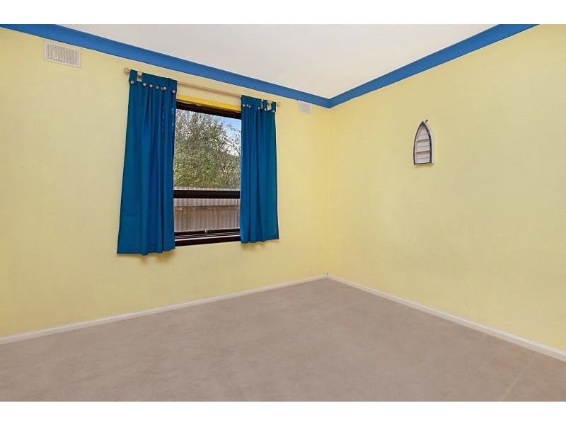 22 Carbenet Drive, Hackham SA 5163