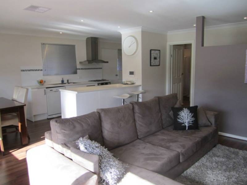 9 Garema Drive, Morphett Vale SA 5162