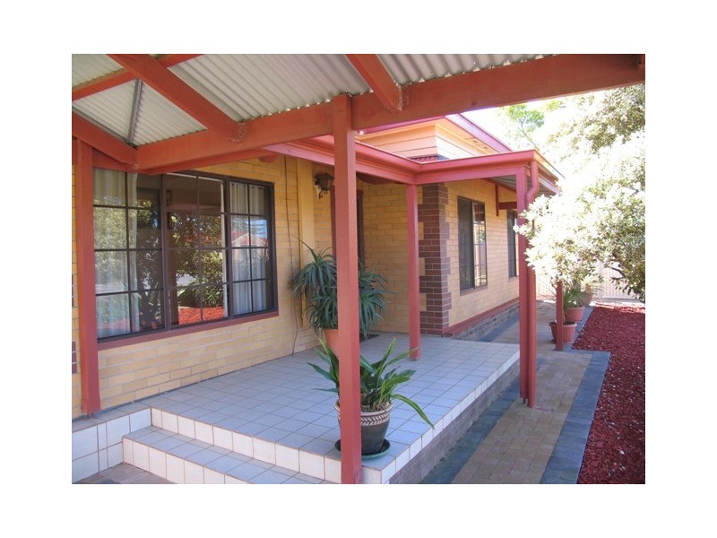 25 Clovelly Avenue, Christies Beach SA 5165