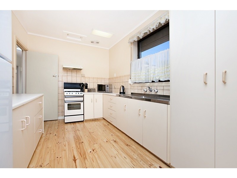 18 Kelly Road, Christies Beach SA 5165