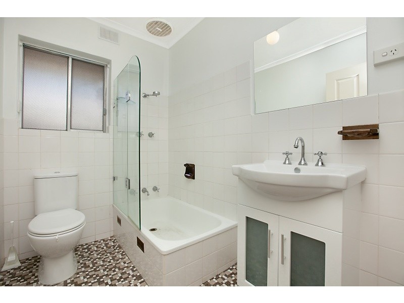 Unit 2, 13 Martin Place, Christies Beach SA 5165