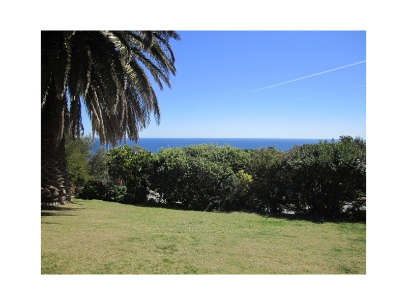 22 Madeline Crescent, Hallett Cove SA 5158