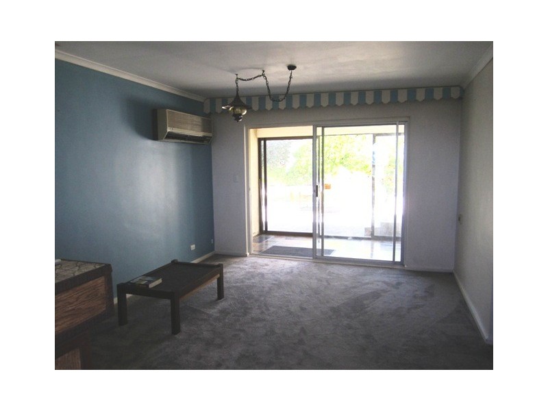 22 Madeline Crescent, Hallett Cove SA 5158