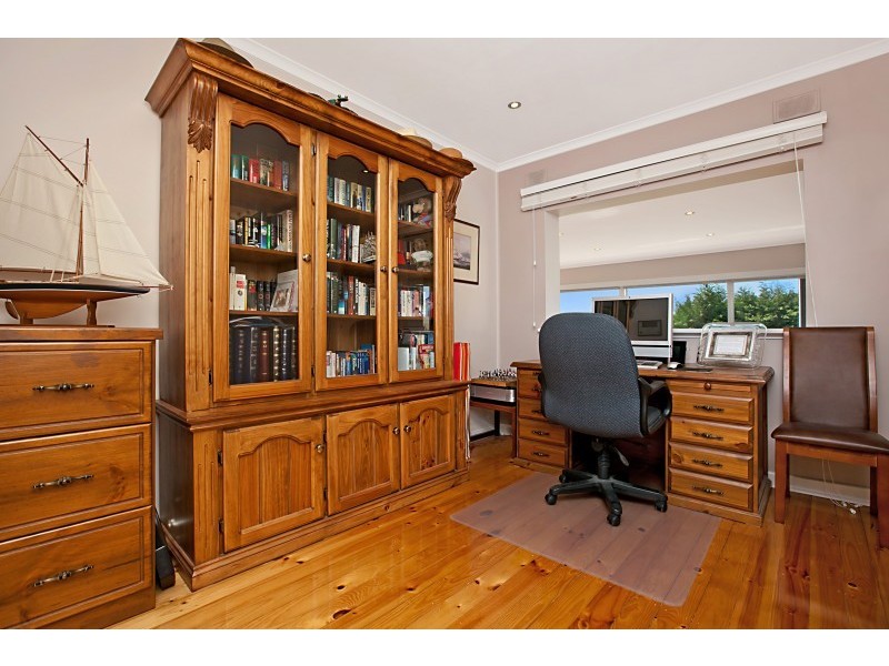 17 Clearview Terrace, Flagstaff Hill SA 5159