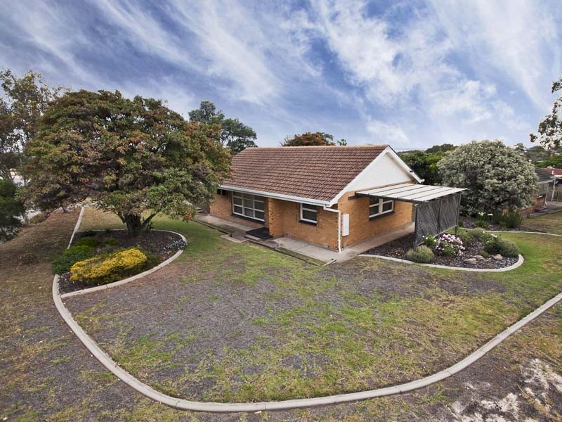 33 Gumeracha Road, O’sullivan Beach SA 5166