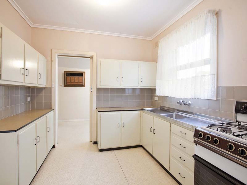 33 Gumeracha Road, O’sullivan Beach SA 5166