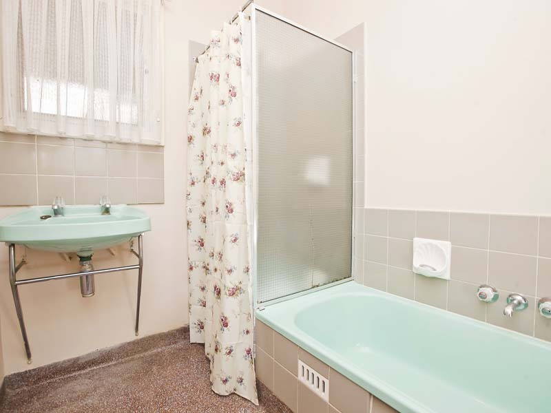 33 Gumeracha Road, O’sullivan Beach SA 5166