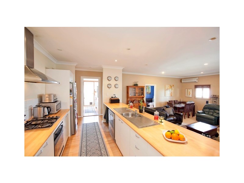 16 Alan Street, Port Noarlunga SA 5167