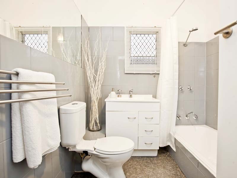 20 Saltash Avenue, Christies Beach SA 5165