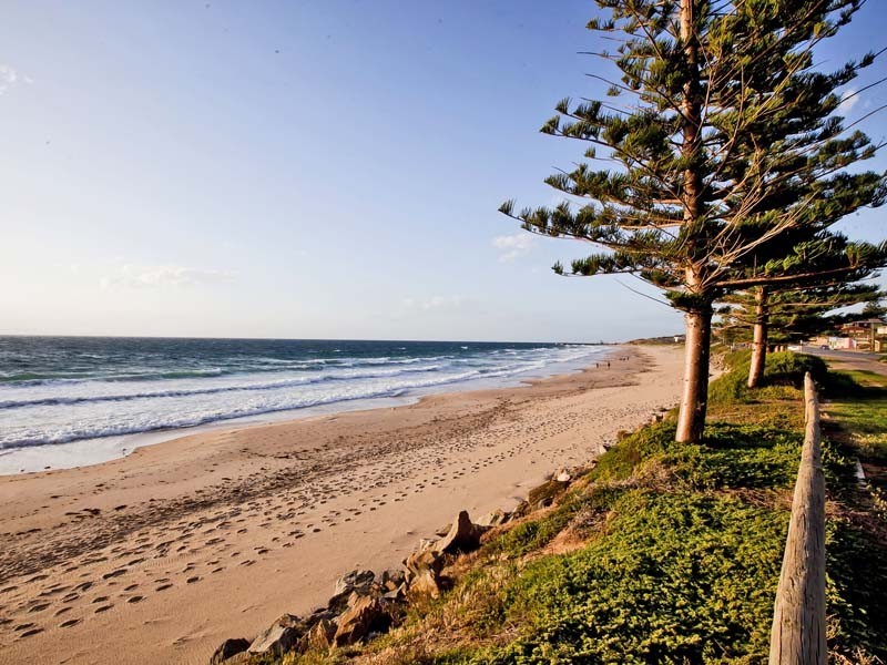 13  Andrew Terrace, Christies Beach SA 5165