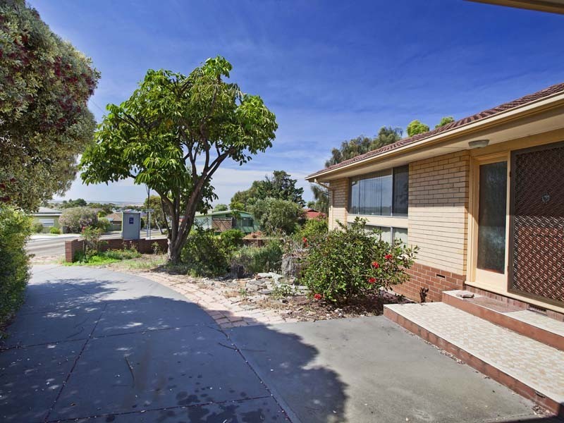 31 Penzance Avenue, Christies Beach SA 5165
