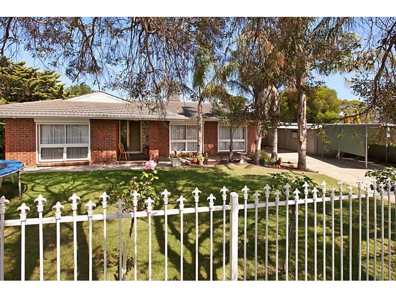 19 Clement Drive, Morphett Vale SA 5162