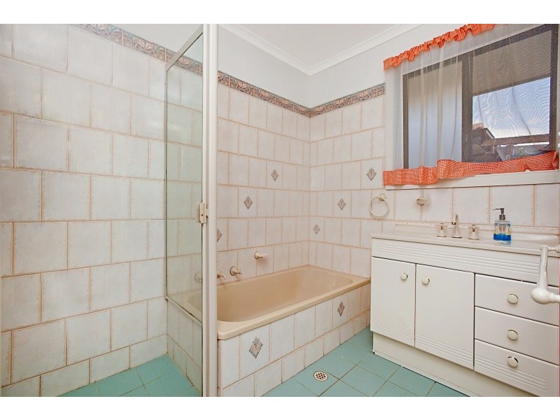 19 Clement Drive, Morphett Vale SA 5162