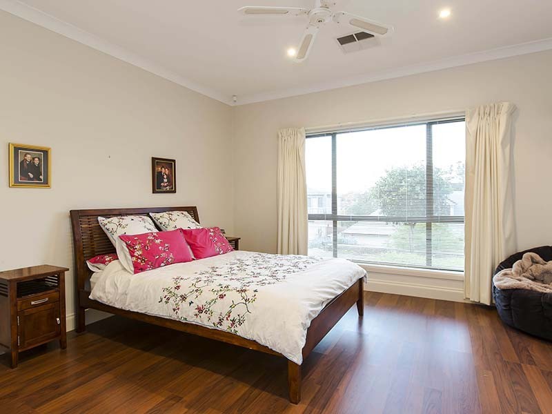 13 Coast View Court, Chandlers Hill SA 5159