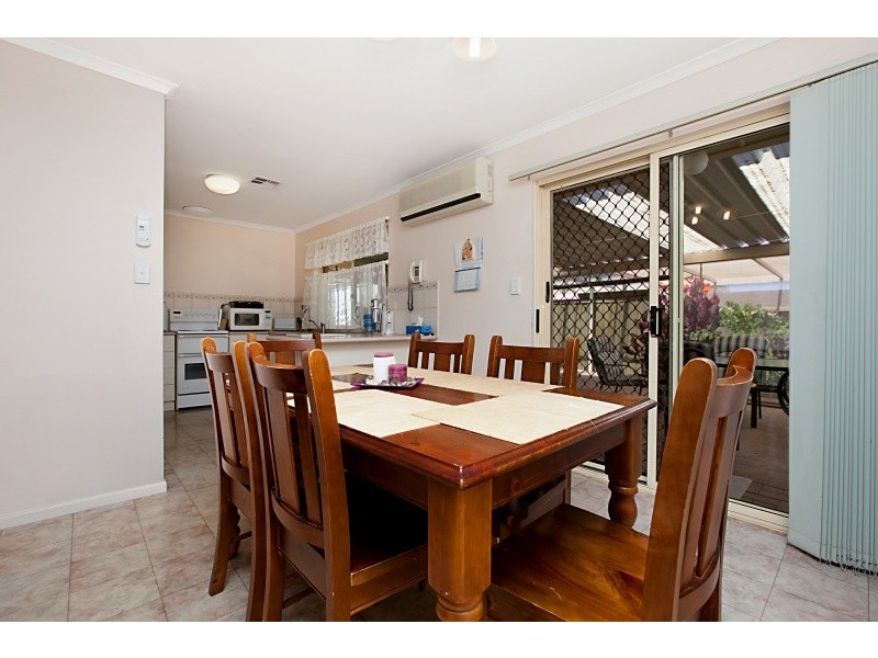 6 Rosina Street, Woodcroft SA 5162