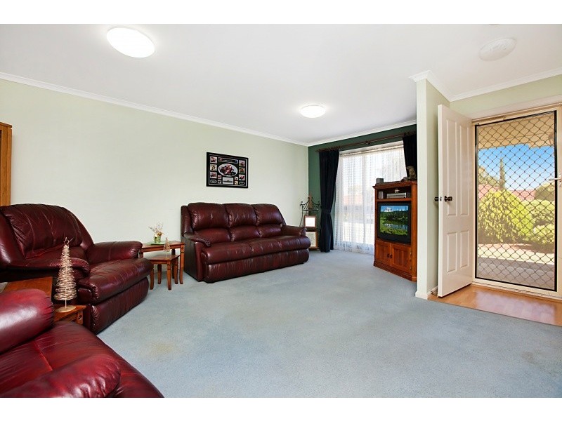 6 Rosina Street, Woodcroft SA 5162