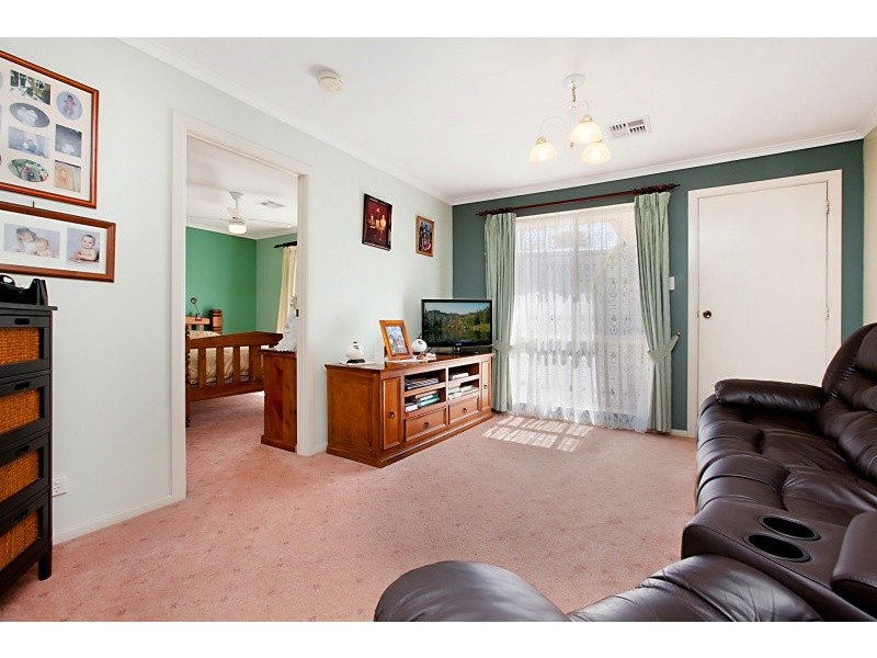 6 Rosina Street, Woodcroft SA 5162