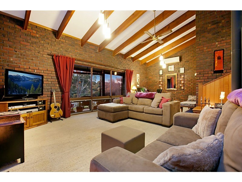 16 Beresford Avenue, Christie Downs SA 5164