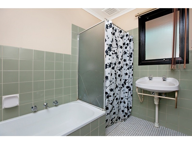 36 Germaine Street, Morphett Vale SA 5162