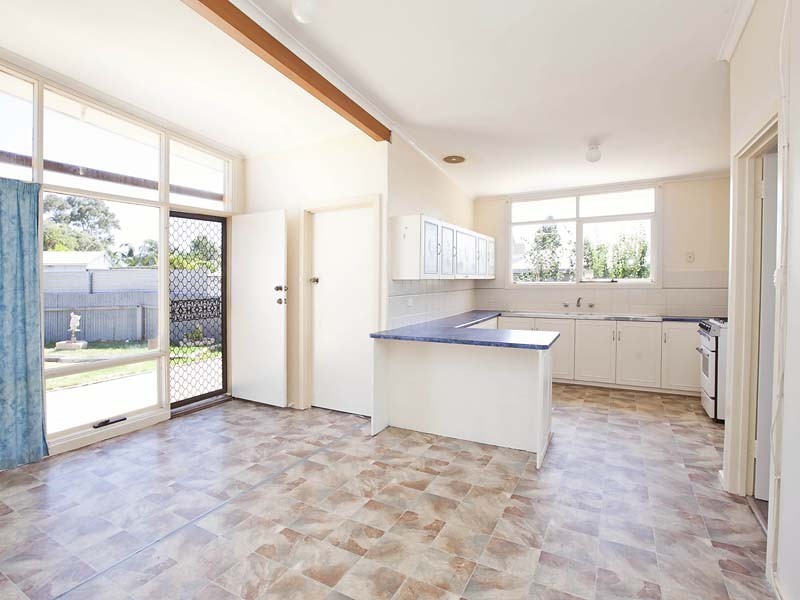 3 Valleyview Crescent, Hackham West SA 5163