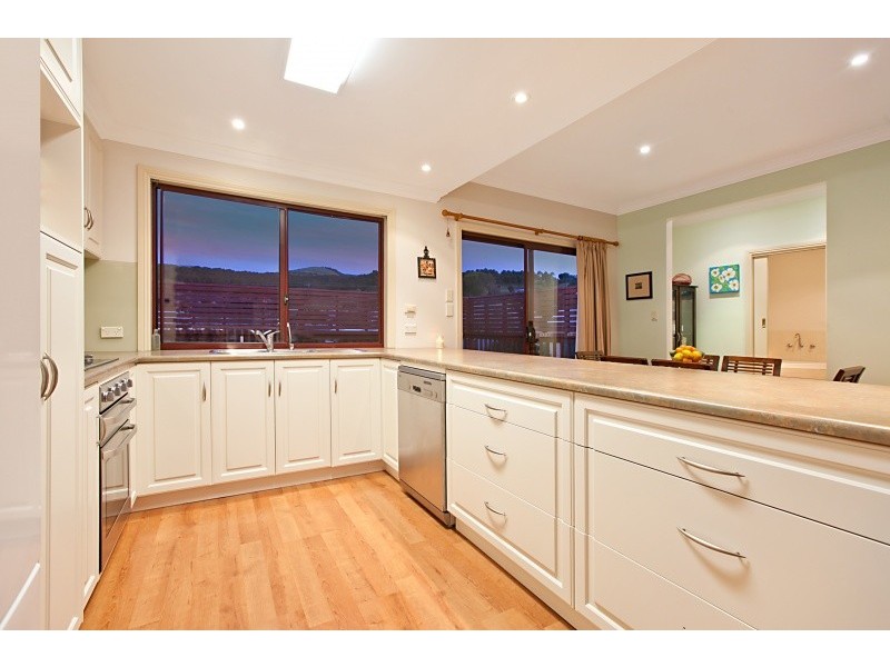 18 Stirling Avenue, Sellicks Beach SA 5174