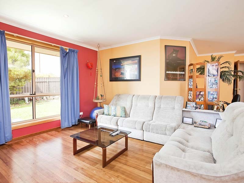 22 Churston Place, Moana SA 5169