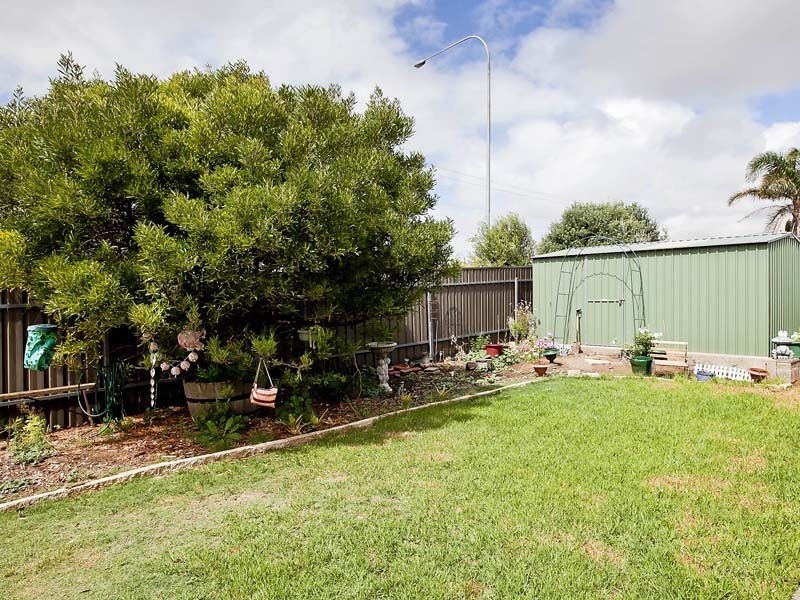 22 Churston Place, Moana SA 5169