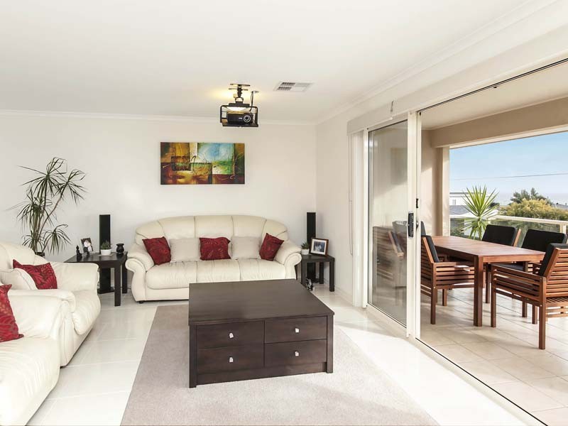 32a Lennard Drive, Moana SA 5169