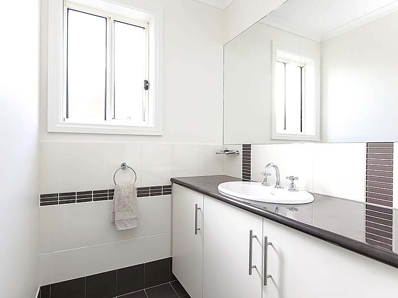 32a Lennard Drive, Moana SA 5169