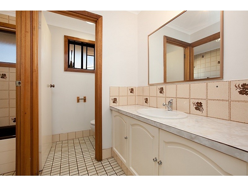 14 Dale Ave, Christies Beach SA 5165