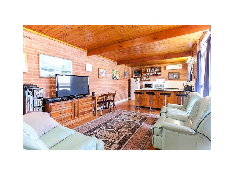 25 Bathurst Avenue, Moana SA 5169