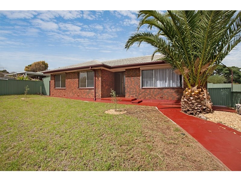 24 Brentwood Drive, Huntfield Heights SA 5163