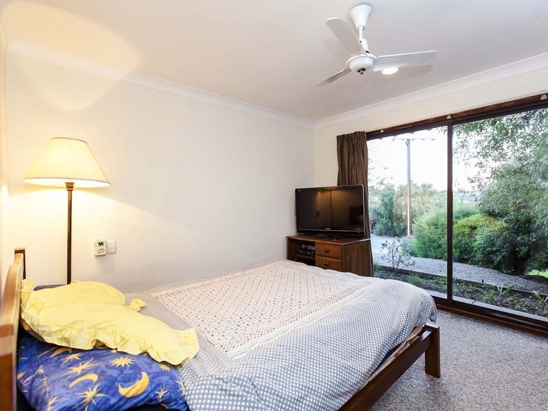 29 Lancing Court, Huntfield Heights SA 5163