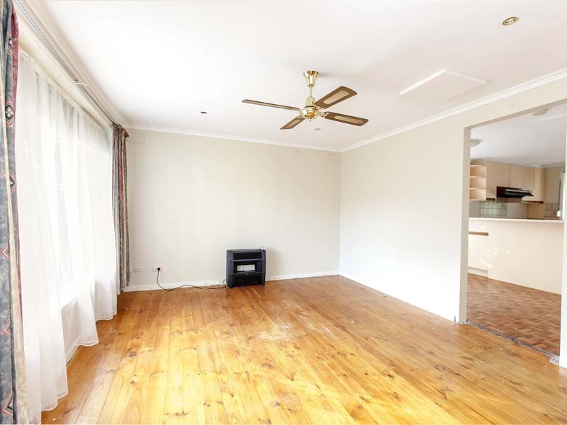 4 James Street, Morphett Vale SA 5162