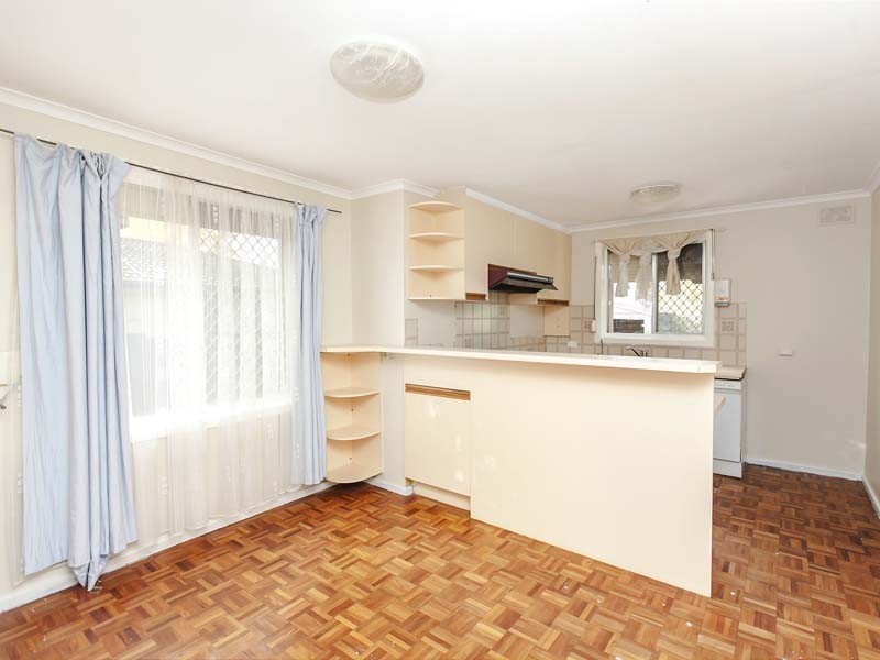 4 James Street, Morphett Vale SA 5162