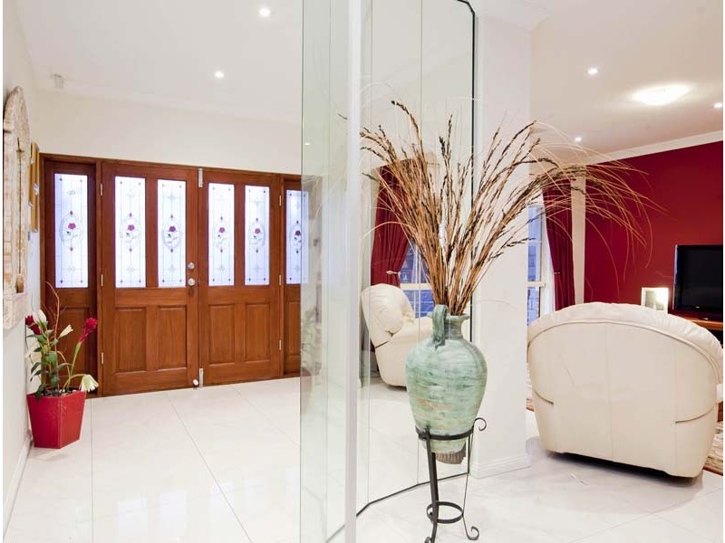 2 Summerhill Close, Reynella SA 5161