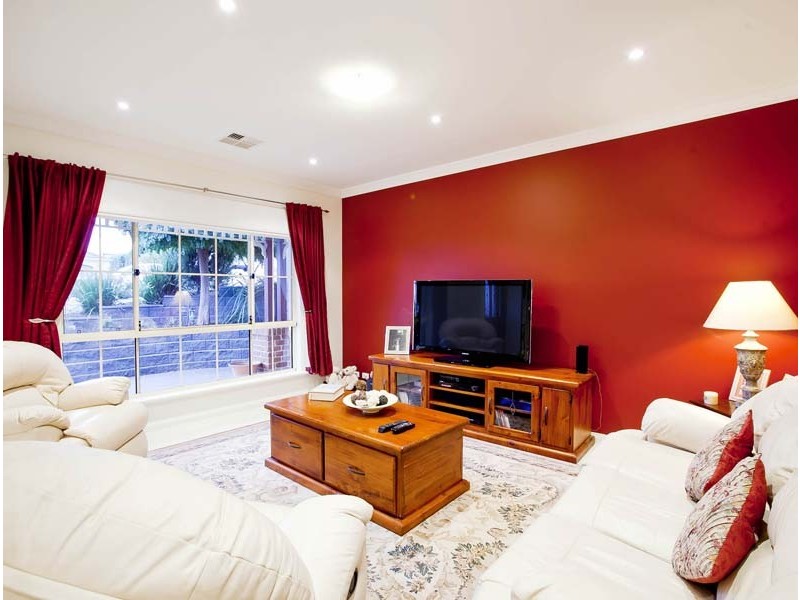 2 Summerhill Close, Reynella SA 5161