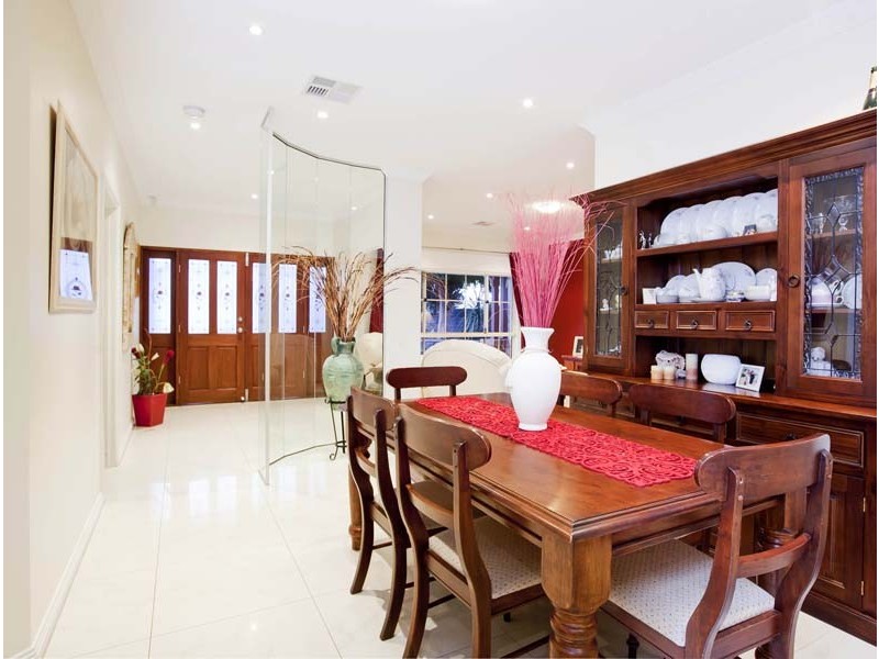 2 Summerhill Close, Reynella SA 5161