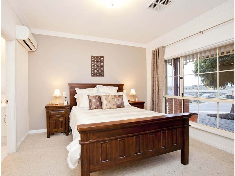 2 Summerhill Close, Reynella SA 5161